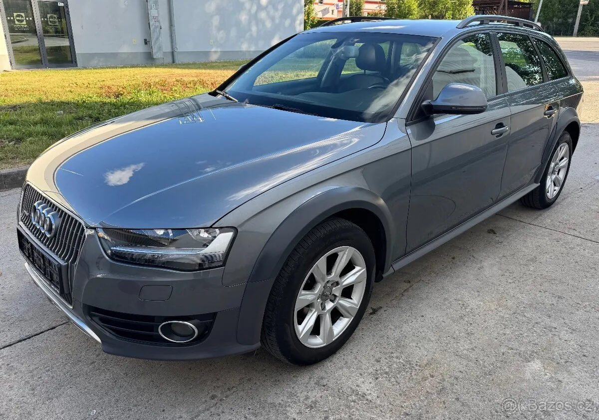 Audi A4 Allroad 2012 photo 5