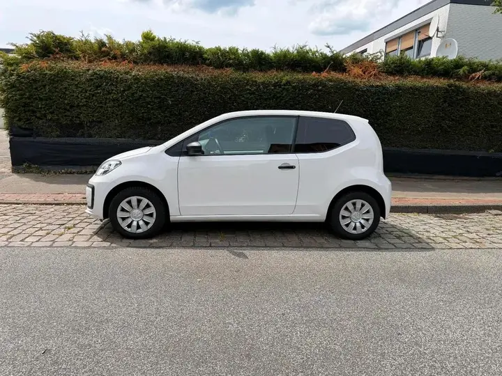 Volkswagen Up
