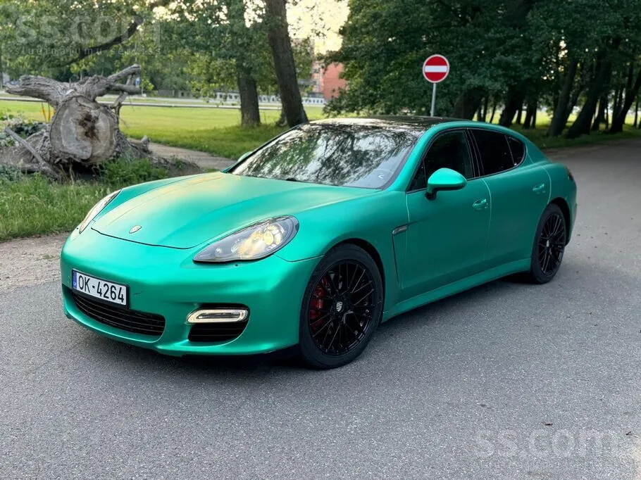 Porsche Panamera