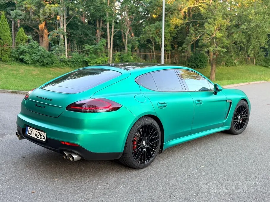 Porsche Panamera 2011 photo 4