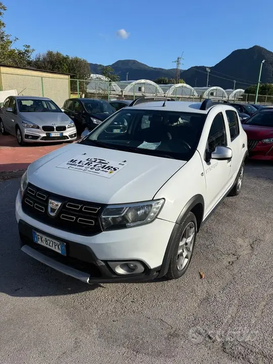 Dacia Sandero Stepway 2017 photo 2