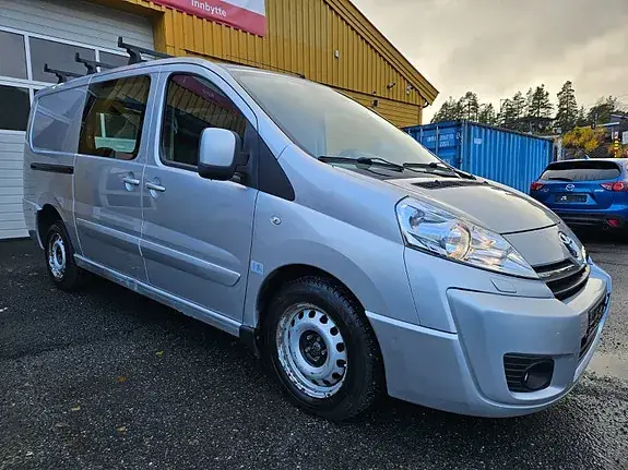 Toyota Proace 2015 photo 2
