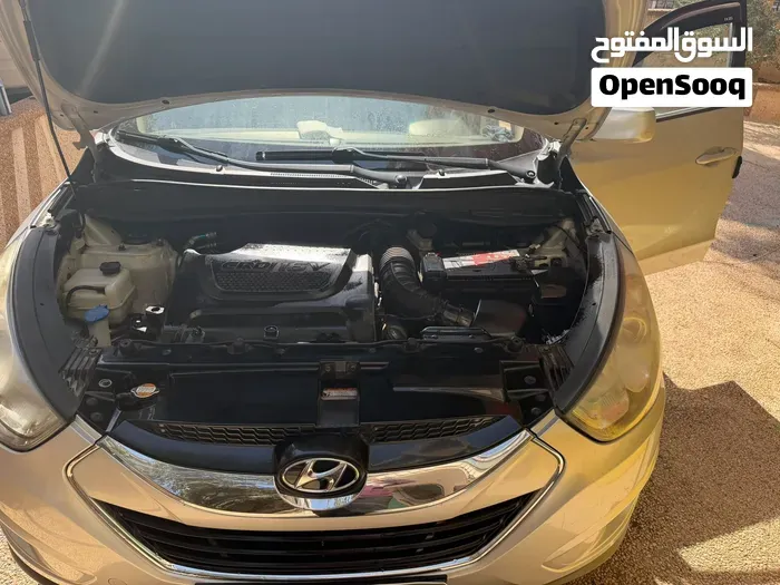 Hyundai Tucson 2011 photo 4