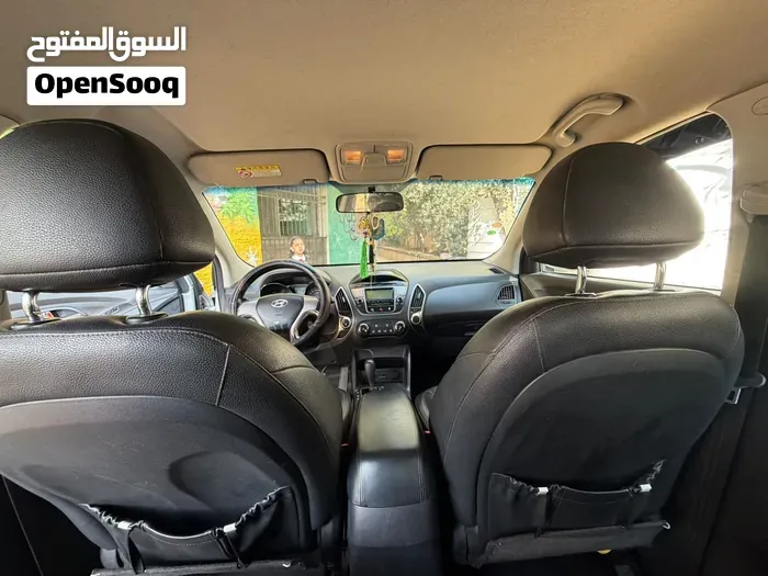 Hyundai Tucson 2011 photo 3