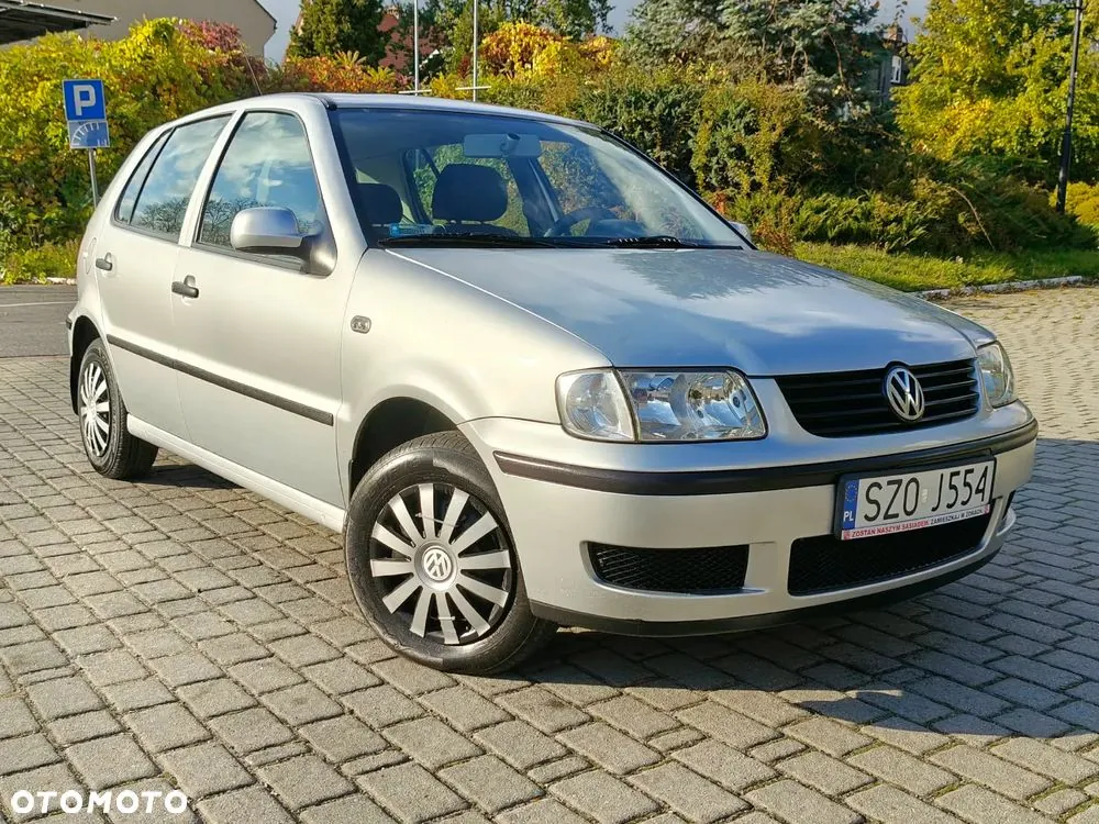 Volkswagen Polo 2001 photo 2