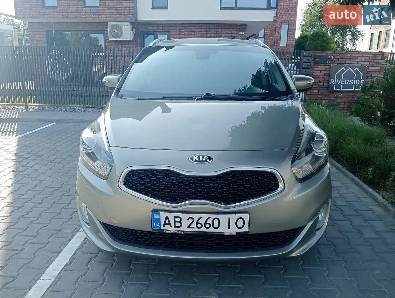 Kia Carens