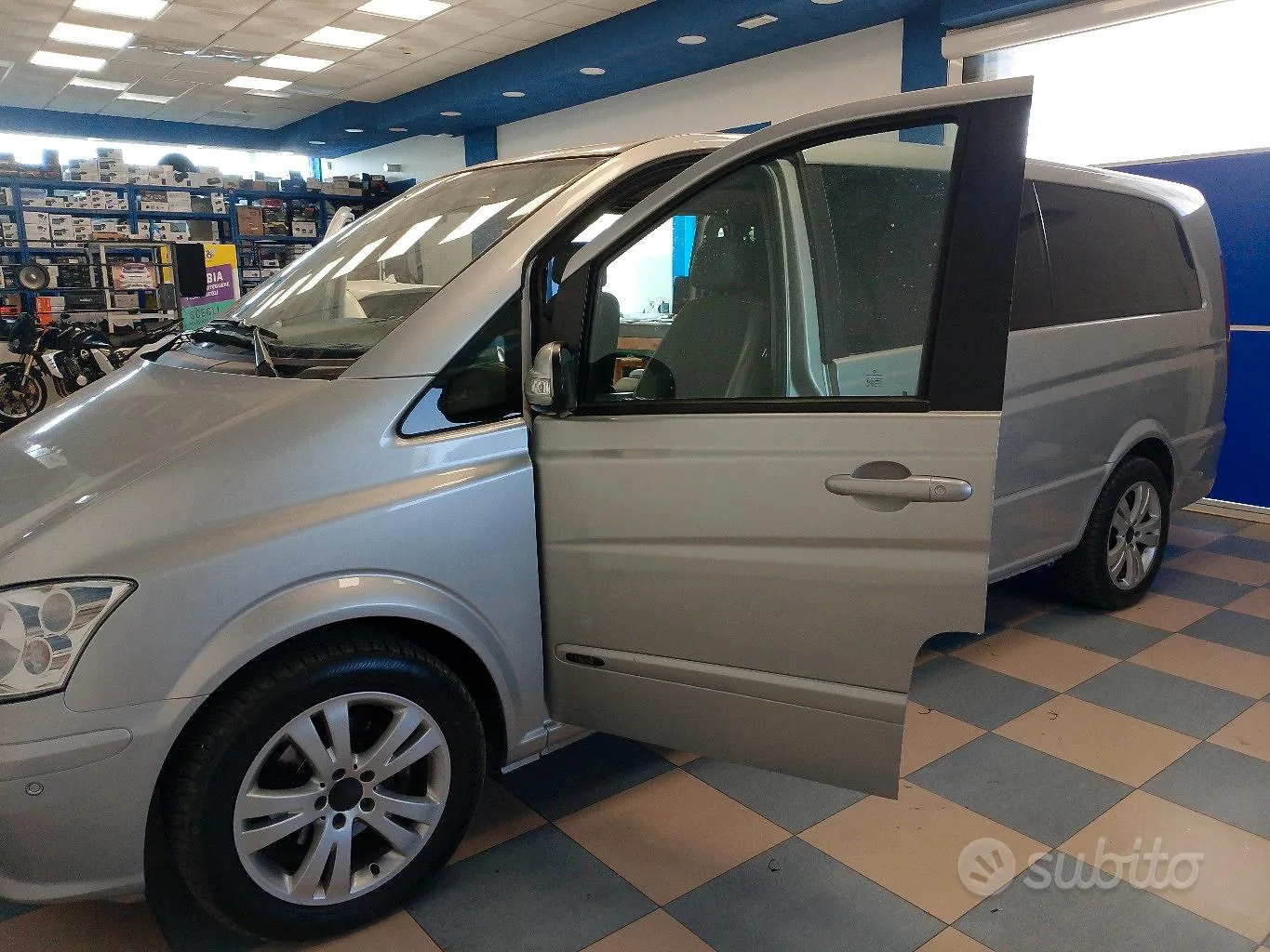 Mercedes-Benz Viano