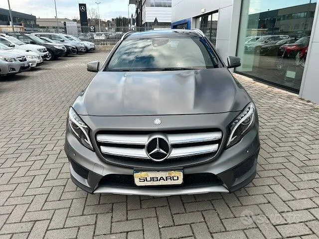 Mercedes-Benz Gla 2015 photo 2