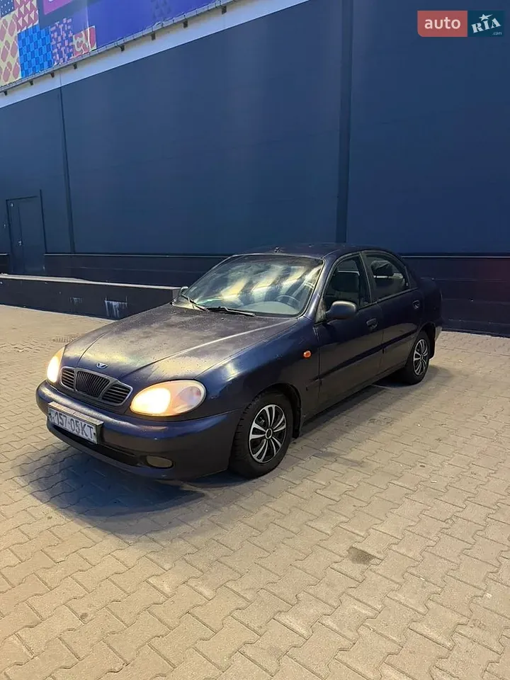 Daewoo Lanos 2003 photo 2