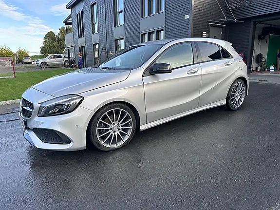 Mercedes-Benz A200 D 2016 photo 2
