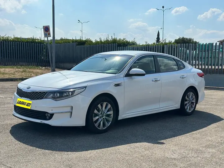 Kia Optima 2016 photo 2