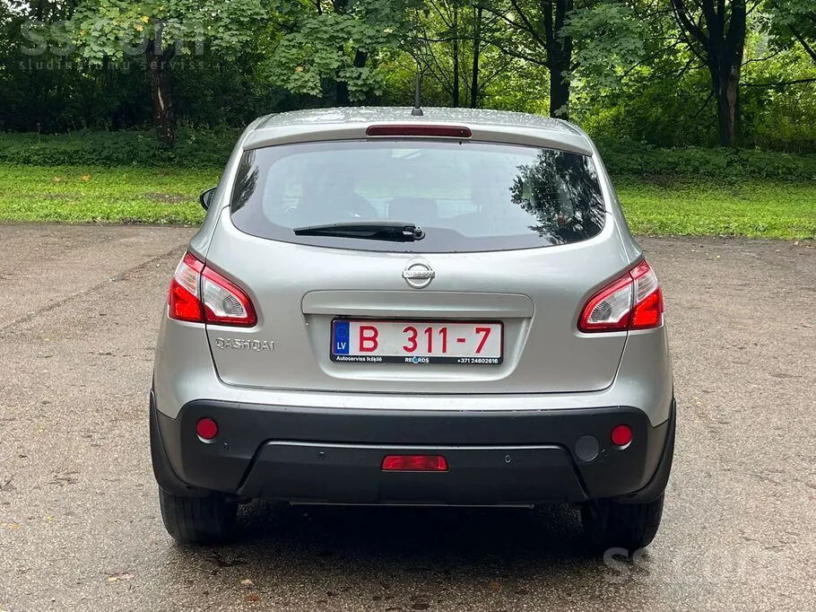 Nissan Qashqai 2013 photo 4