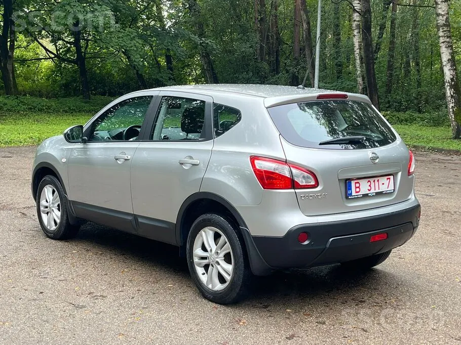 Nissan Qashqai 2013 photo 3