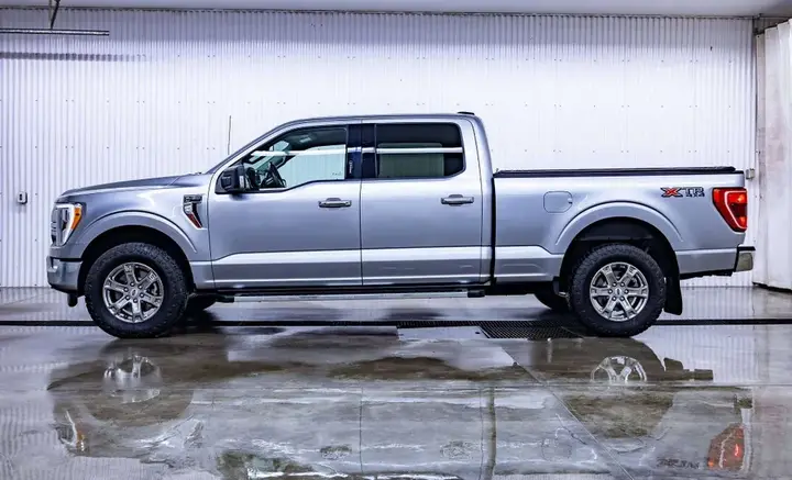 Ford F-150 2022 photo 2