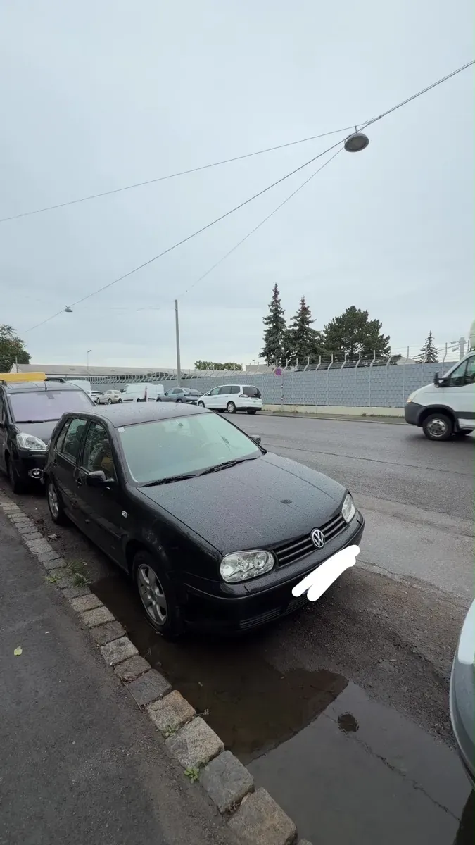 Volkswagen Golf 2001 photo 2