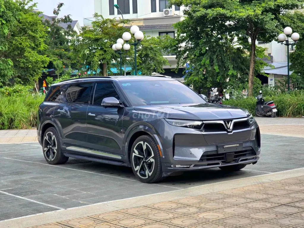 Vinfast Vf9