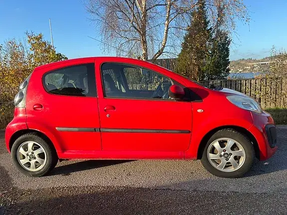 Citroen C1 2013 photo 2
