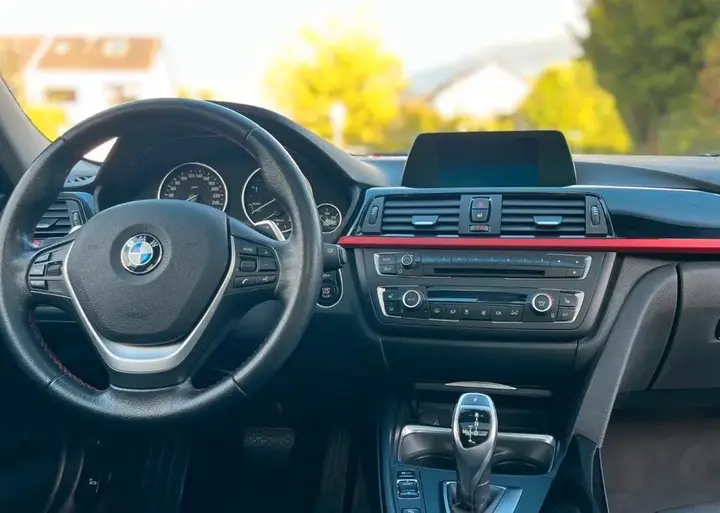 BMW 320D