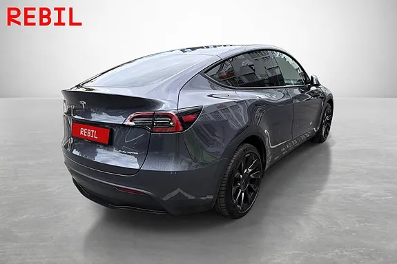 Tesla Model Y 2022 photo 4