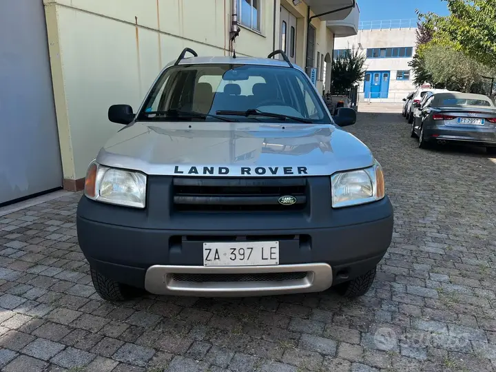 Land Rover Freelander 2000 photo 3
