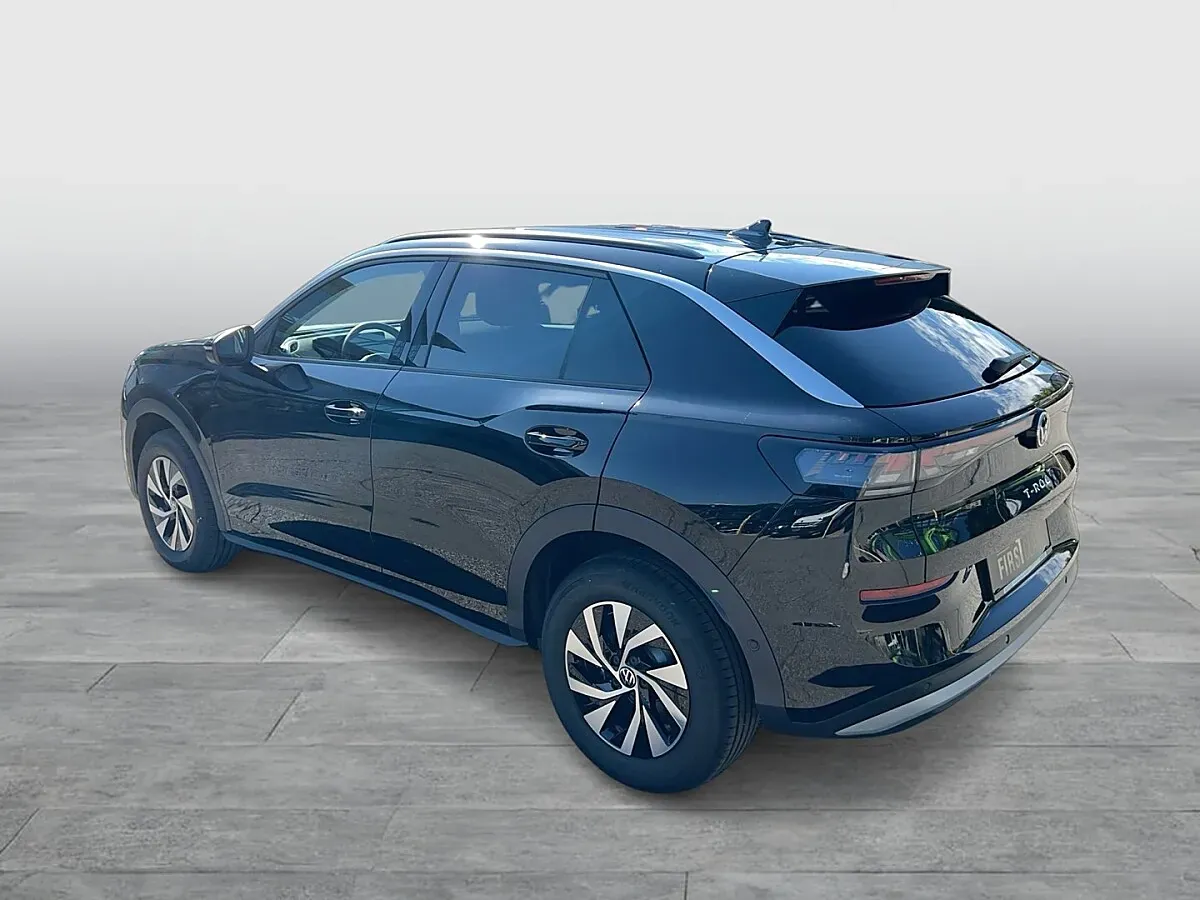 Volkswagen T-Roc Life 2026 photo 3