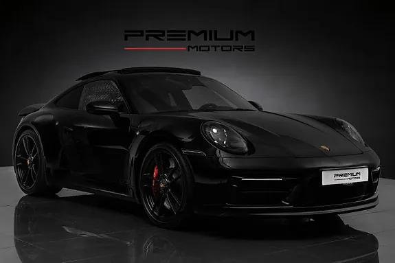 Porsche 911 Carrera 4 Gts