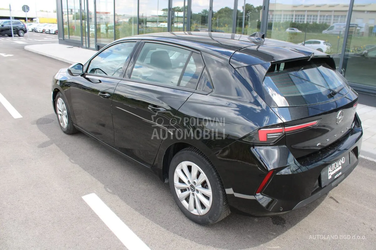 Opel Astra L 2022 photo 5