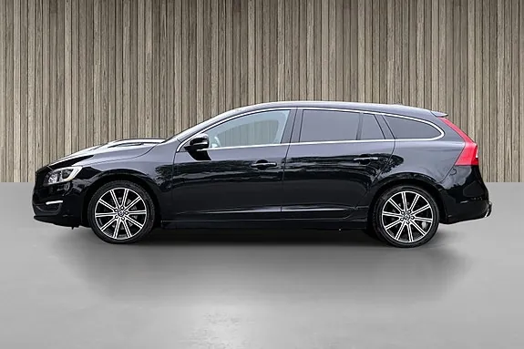 Volvo V60 2014 photo 4