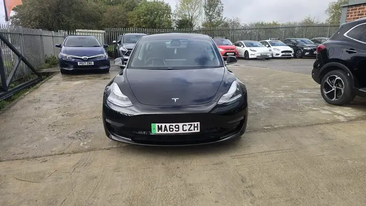 Tesla Model 3 2019 photo 2