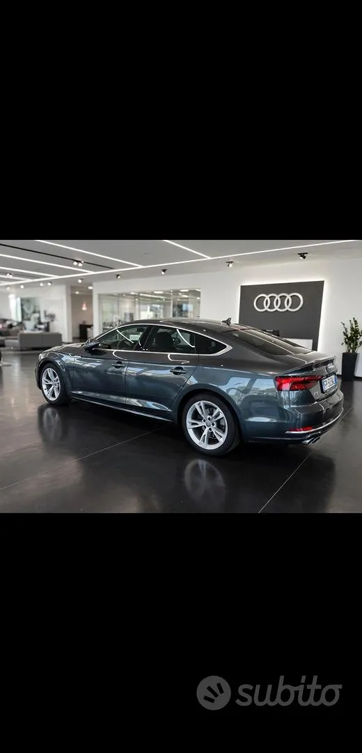 Audi A5 2018 photo 2