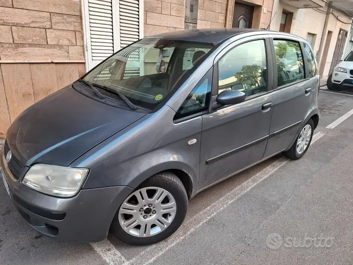Fiat Idea 2005 photo 5