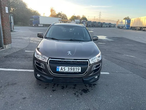 Peugeot 4008