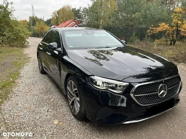 Mercedes-Benz E-Class 2024 photo 3