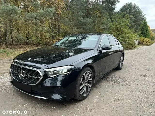 Mercedes-Benz E-Class 2024 photo 2