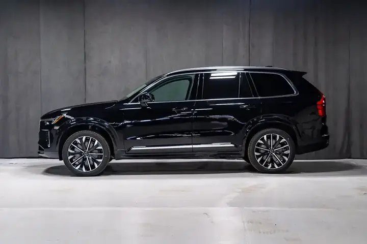 Volvo Xc90 2027 photo 3