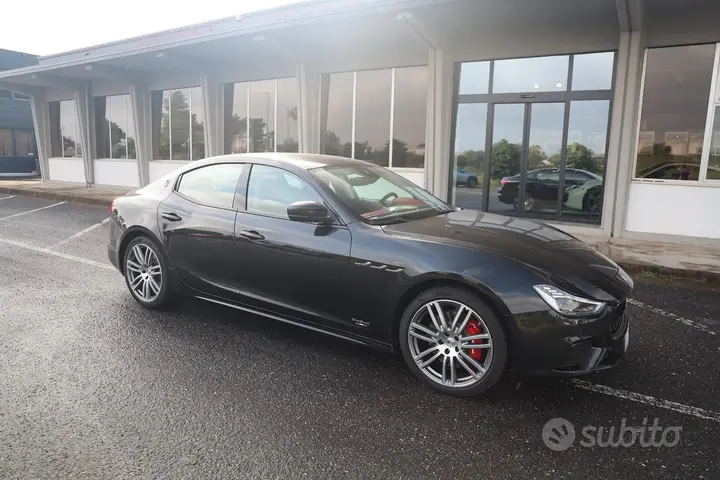 Maserati Ghibli 2018 photo 2