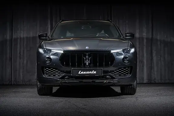 Maserati Levante 2017 photo 2
