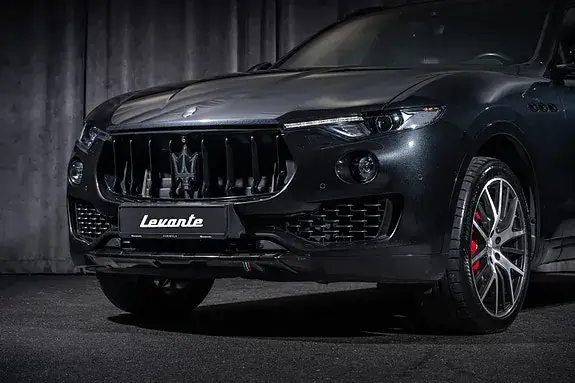 Maserati Levante 2017 photo 3