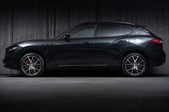 Maserati Levante 2017 photo 4