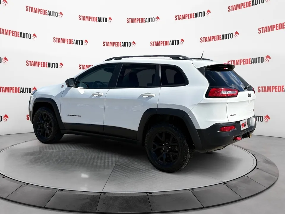 Jeep Cherokee 2018 photo 3