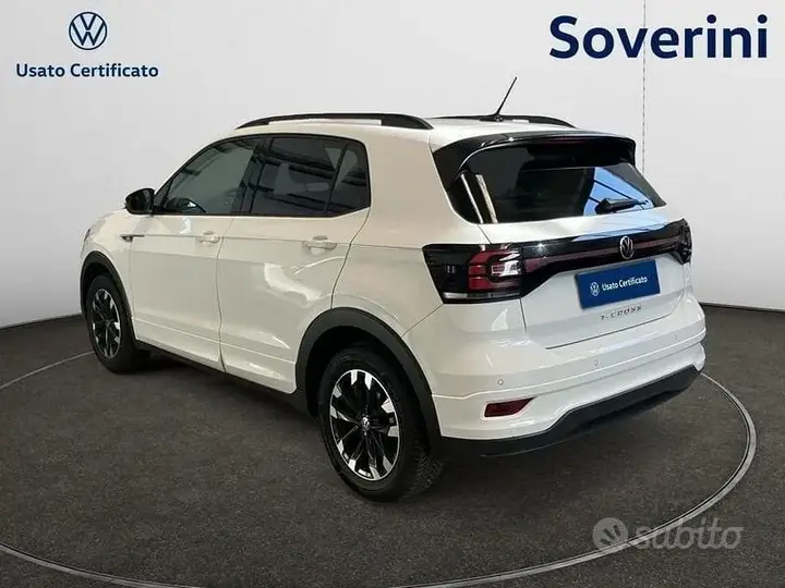 Volkswagen T-Cross 2023 photo 2