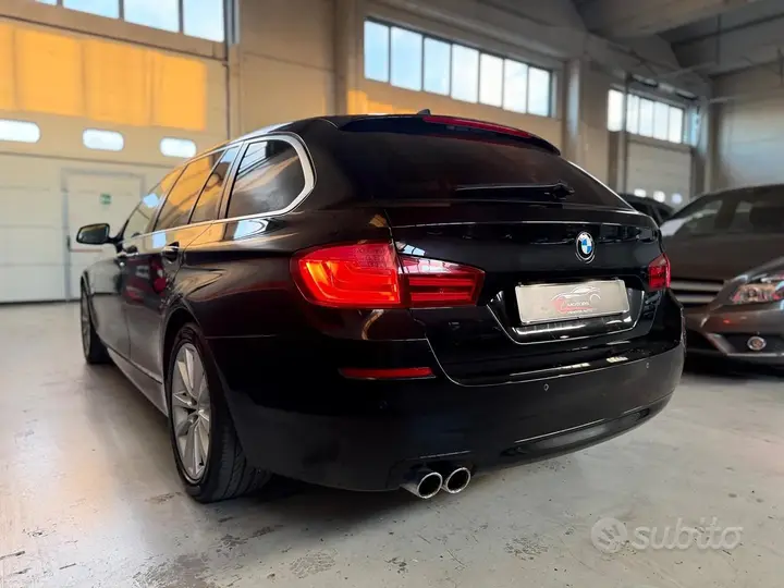 BMW 520D 2011 photo 3