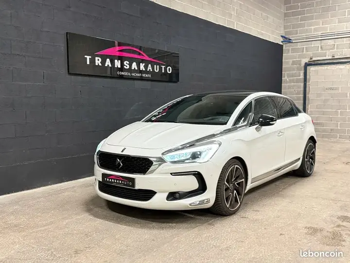 DS Automobiles Ds5 2017 photo 3