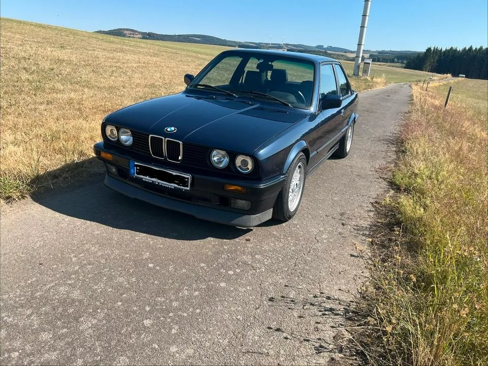 BMW 325I