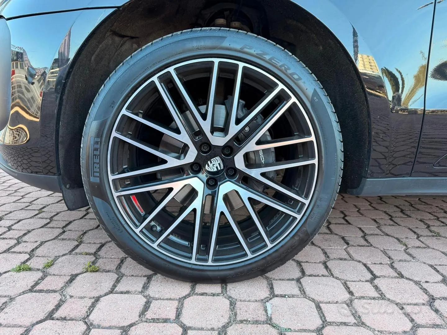 Porsche Macan 2024 photo 2