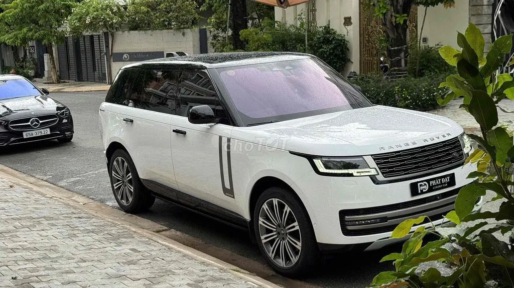 Land Rover Range Rover 2023 photo 4