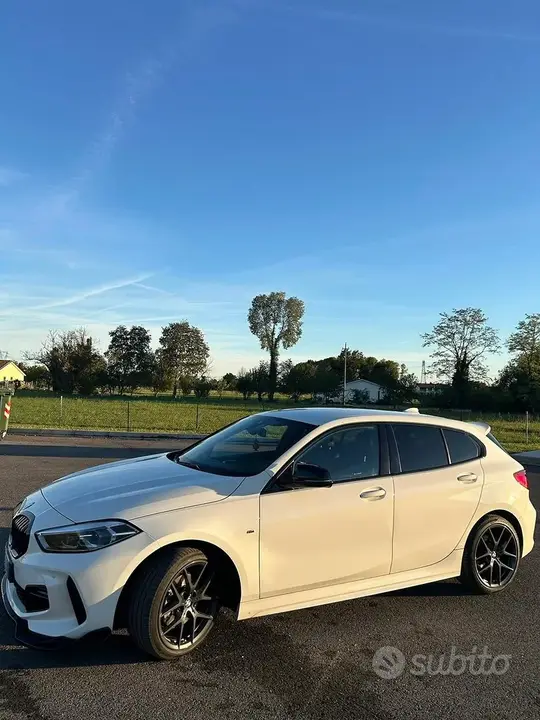 BMW 1 Series 2021 photo 3