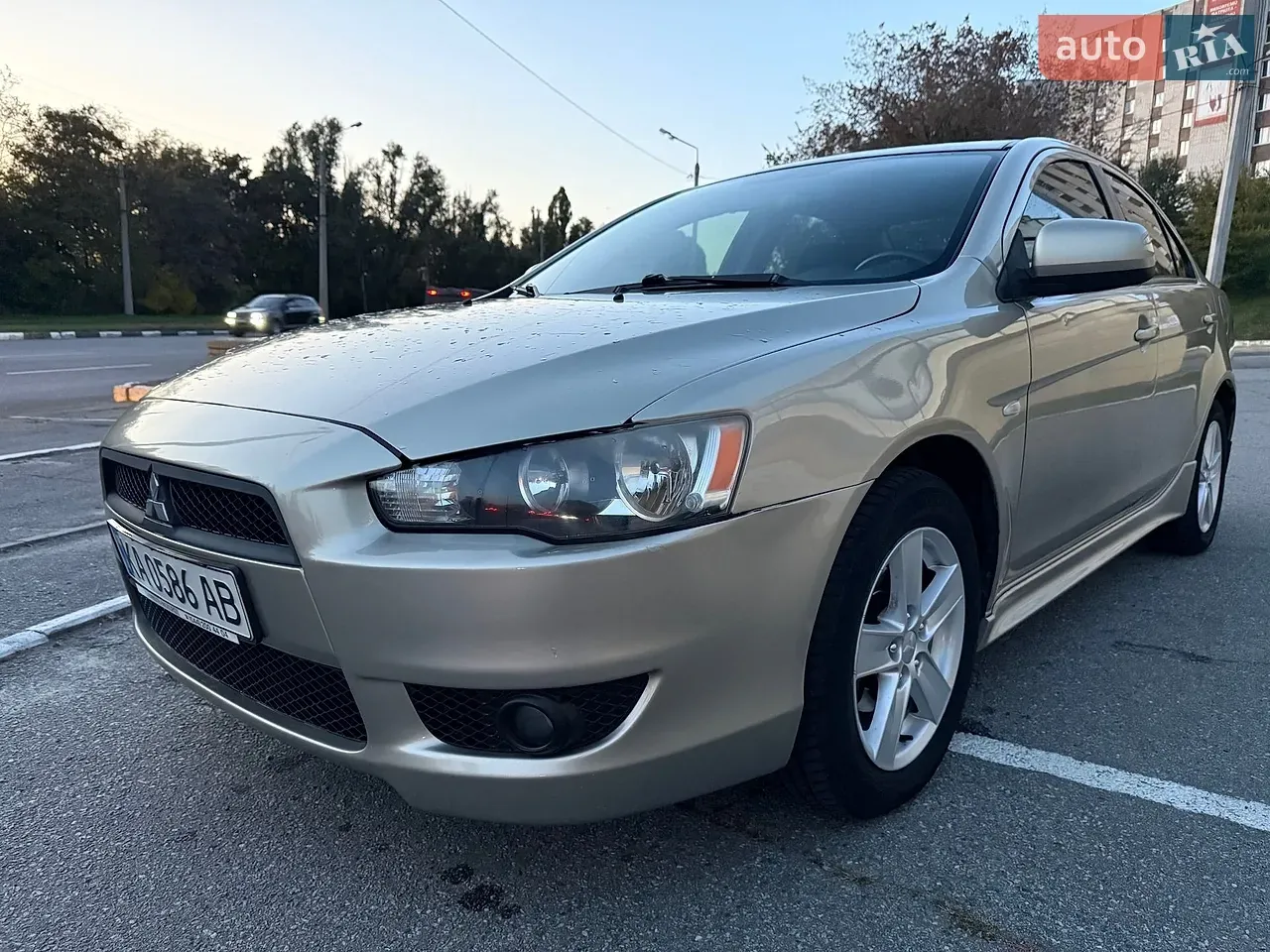 Mitsubishi Lancer