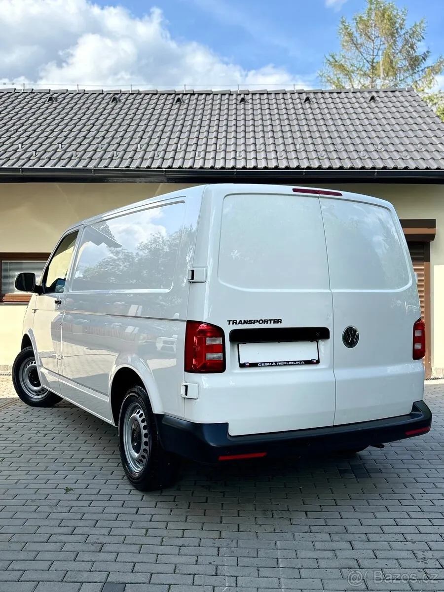 Volkswagen Transporter 2018 photo 4
