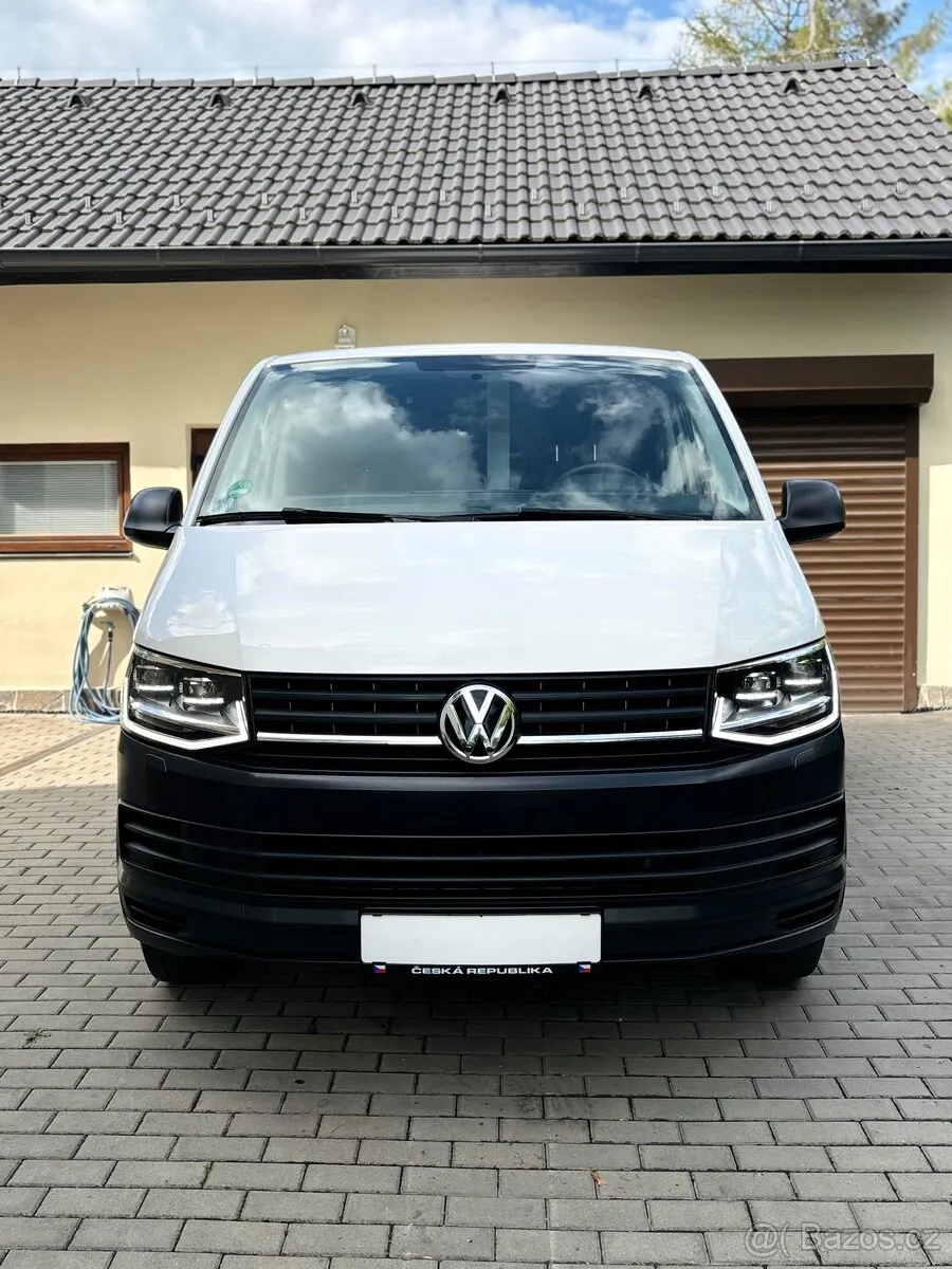 Volkswagen Transporter 2018 photo 3